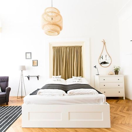 Apartamento Friday Songs Praga Exterior foto